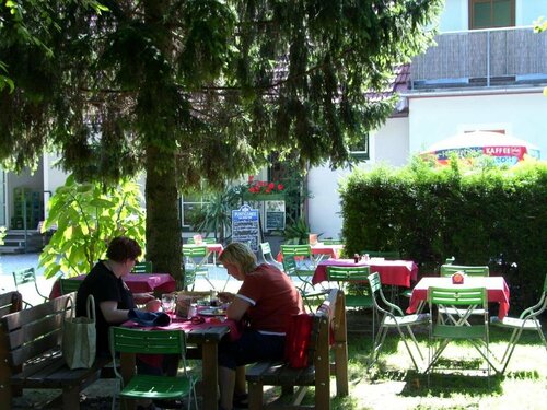 Gasthof Safenhof, Rezervați Hotel Hoteluri în East Styria cu parcare, Parcare