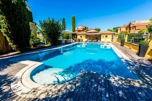 B&B Le Lanterne, Забронировать Отель «постель и завтрак» Ардеа Побережье Лацио