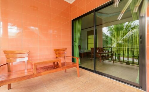 Coconut Resort, Забронировать Курортный отель Районг провинция Районг