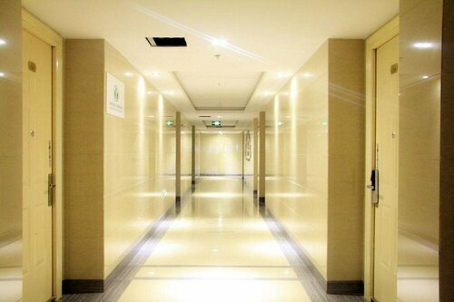 Luo Yang Xin jia Yun Apartment, Varaa Huoneisto Hotellit Luo Long pysäköinnillä, Pysäköinti