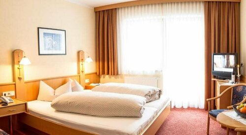 Hotel Traube, Reservar Hotel Hotéis em Pfunds com estacionamento, Estacionamento