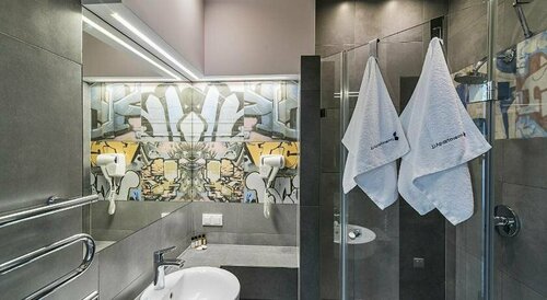 J&J Sport Center, Book Hotel Debniki 