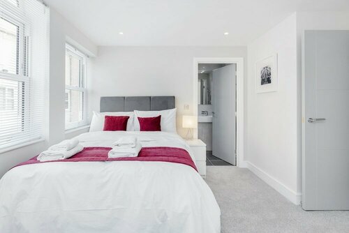 Walpole Court by Roomspace Serviced Apartments, Book Lejlighed Ealing 
