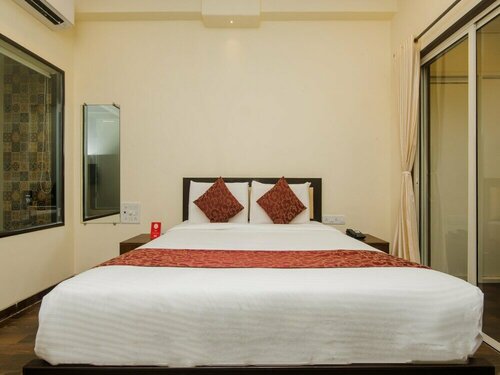 FabHotel Divine Residency, Забронировать Отель Отели штата Махараштры с завтраком, Завтраки