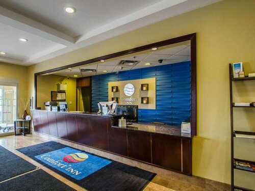 Comfort Inn, Réserver Hôtel Hôtels à Colombie-Britannique avec parking, Parking