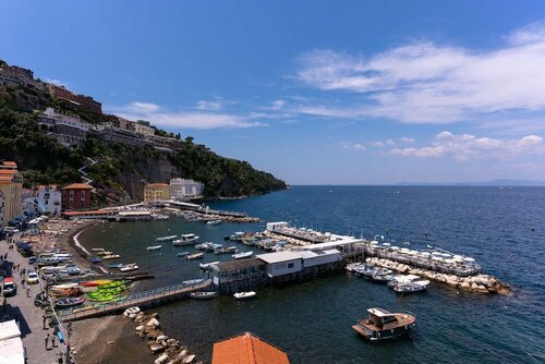 Relais del Mare, Забронировать Отель Отели Сорренто с парковкой, рядом с Teatro Tasso, Парковка