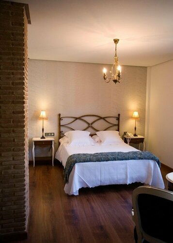 Posada Los Condestables Hotel & Spa, Забронировать Отель Вильяльпандо Provincia de Zamora