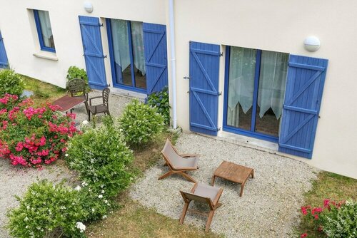 Logis Hôtel Le Chevalier Gambette, Book Hotel  