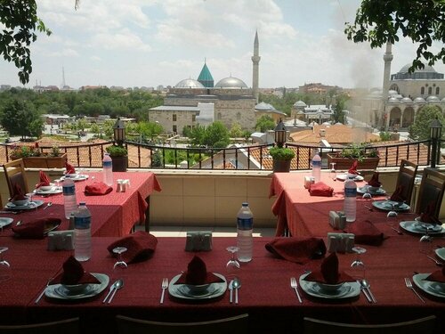 Rumi Hotel, Prenota Hotel Karate Iconio
