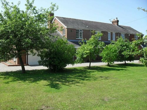 Fernlea Cottage B&B, Book Bed and Breakfast Hoteller i North Wales med parkering, Parkering