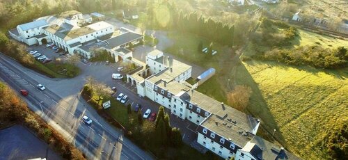 Ben Nevis Hotel & Leisure Club, Забронировать Отель Форт-Уильям Road to the Isles
