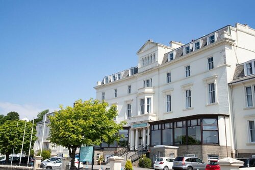 The Great Western Hotel, 예약 호텔 오번 