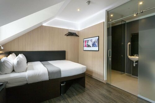 The Z Hotel Victoria, Забронировать Отель Отели Лондона 3 звезды, рядом с Театр Св. Джеймса, 3*
