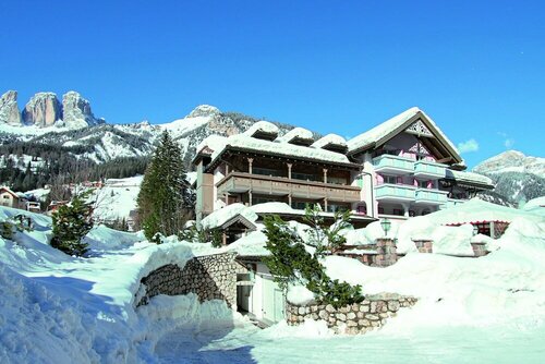 Hotel Diamant Park, Забронировать Отель Кампитело Долина Валь-ди-Фасса