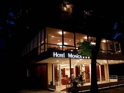 Hotel Monica, Забронировать Отель Отели Риваззурра с завтраком, Завтраки