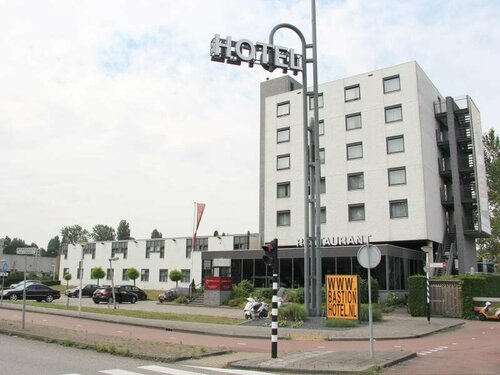 Bastion Hotel Zaandam, Забронировать Отель Отели Зандам с парковкой, Парковка