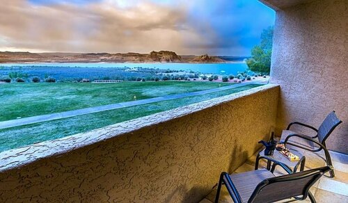Lake Powell Resort, Varaa Lomakeskus Page Glen Canyon
