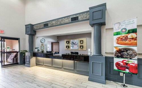 Quality Suites Burleson - Ft Worth, Забронировать Отель Отели Берлесон 4 звезды, 4*