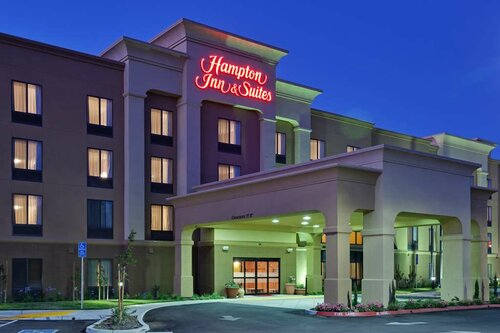 Hampton Inn & Suites Fresno - Northwest, Đặt Khách sạn Herndon 