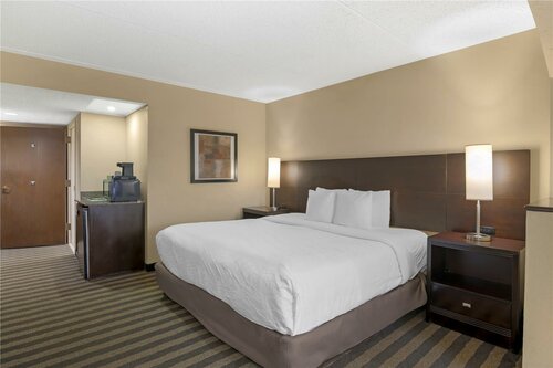 Best Western Suites near Opryland, Забронировать Отель Отели Теннесси с завтраком, Завтраки
