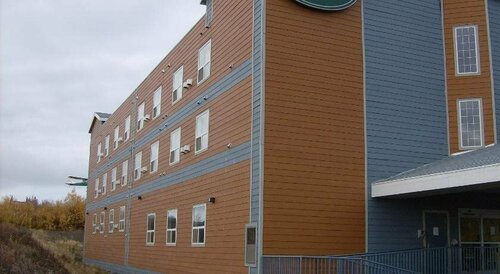 Nova Inn Inuvik, Book Hotel Hoteller i Inuvik med parkering, Parkering