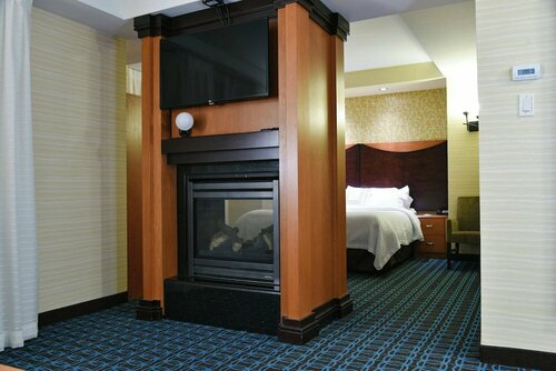 Fairfield Inn Hartford Airport, Забронировать Отель  