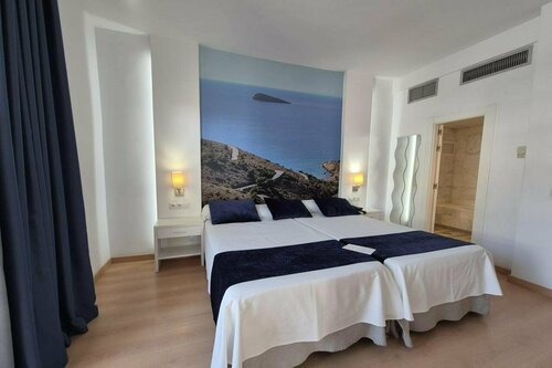 Hotel Avenida, Забронировать Апартаменты/квартира Бенидорм Коста-Бланка, рядом с Балкон Средиземноморья