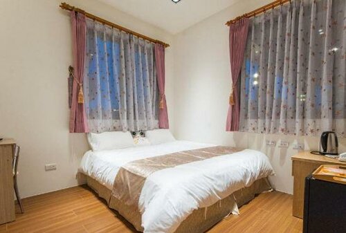 Geothermal Rise Leisure B&B, Забронировать Отель «постель и завтрак» Tianfu Sanxing Township