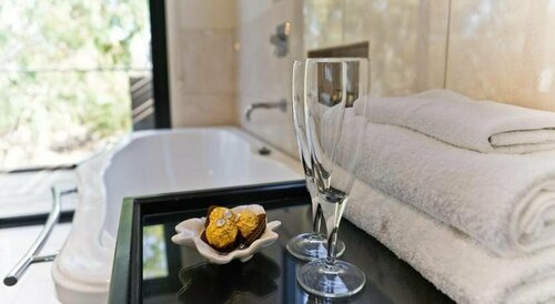 Adelphi Apartments, Đặt Căn hộ Echuca Victoria