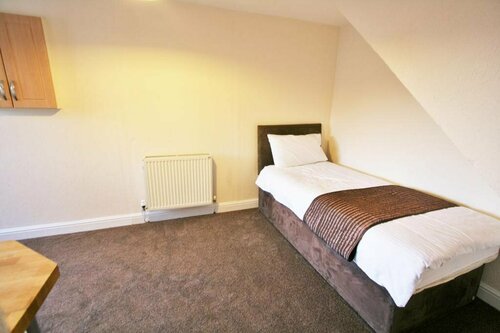 Hatherley Studio Lets by Roomsbooked, Забронировать Отель Отели Англии 3 звезды, 3*