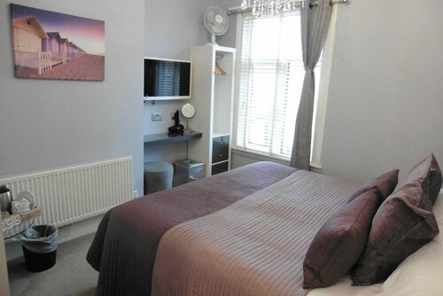 Brighton Inn Boutique Guest Accommodation, Rezervasyon Misafirhane Brighton Otoparklı Oteller, Otopark