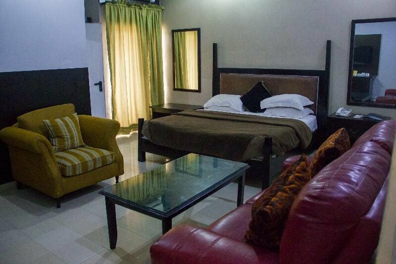 G 61 Hotel