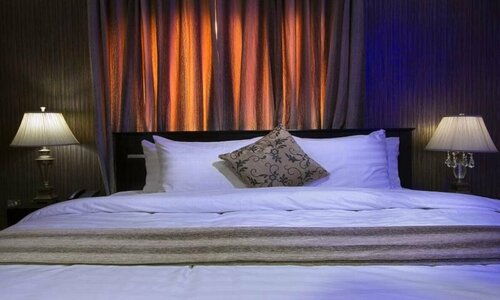 Valley Front View Hotel, Забронировать Отель Бизнес-отели Cancún, 4* 5*