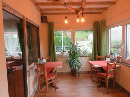 Hotel Haus am Berg, 预订 酒店 Philippsheim Eifel