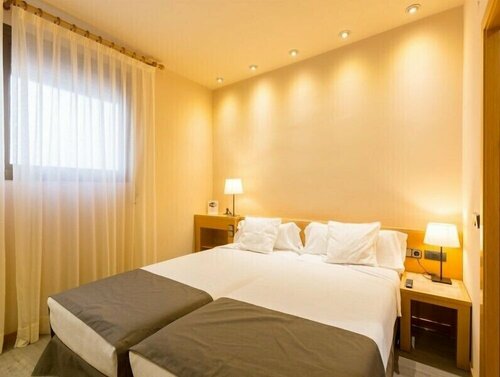 Apartamentos DV, Забронировать Апартаменты/квартира Апартаменты Провинции Барселоны, Апартаменты/квартира