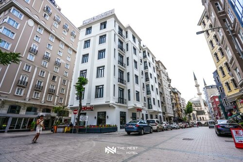 THE NEST HOTEL, Забронировать Отель Отели Стамбула с парковкой, рядом с Шишхане, Парковка