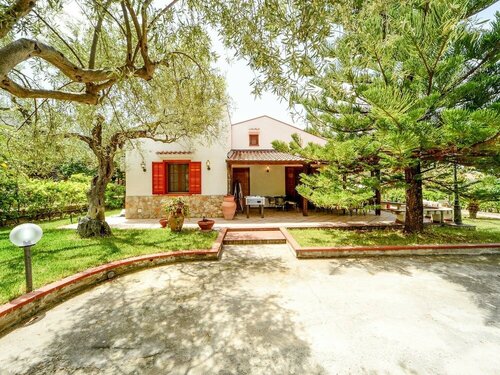 Villa Le Magnolie, Забронировать Вилла Чефалу Madonie Regional Natural Park