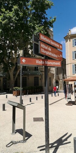 Hôtel De LAmphithéâtre, Buchen Sie Hotel Nîmes Gard