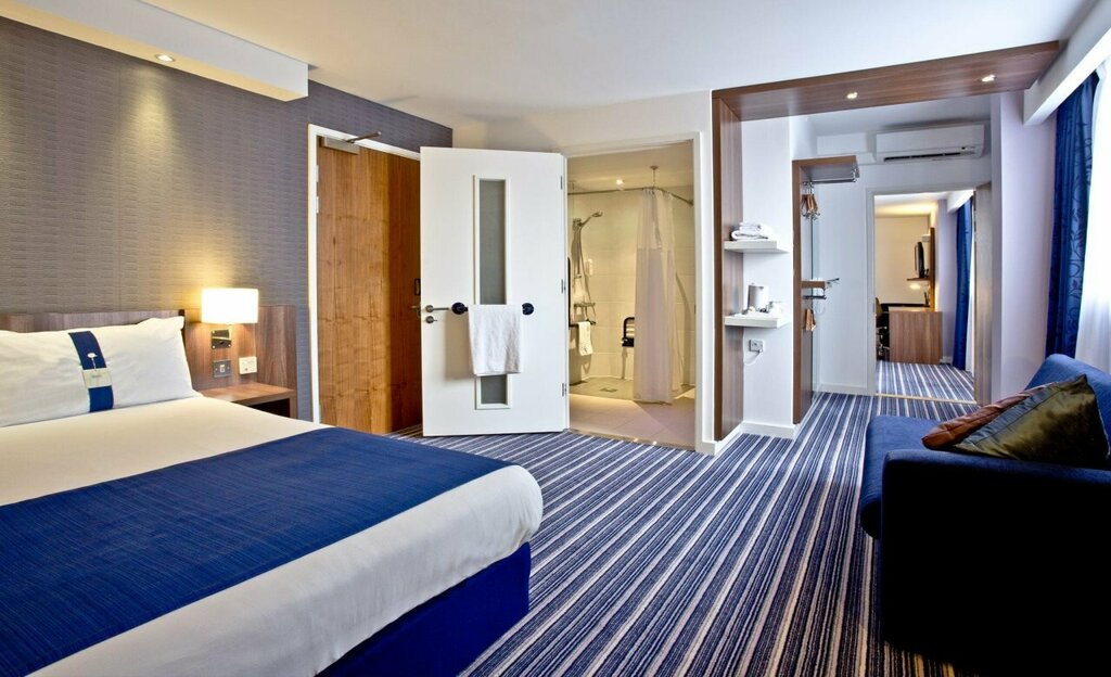 Holiday Inn Express