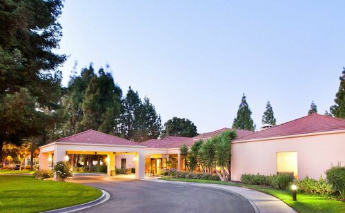 Courtyard Pleasanton, จอง โรงแรม Pleasanton San Francisco Bay Area