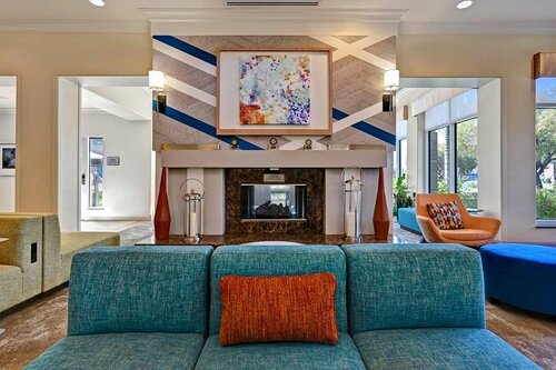 Hilton Garden Inn San Bernardino, Забронировать Отель Сан-Бернардино штат Калифорния