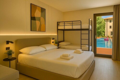 Hotel Roè Garda, Забронировать Отель Отели Ломбардии с парковкой, Парковка