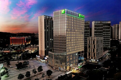 Holiday Inn Guangzhou South Lake by IHG, Book Hotel Baiyun 
