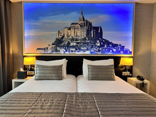 Churchill Hotel Bayeux Centre, Забронировать Отель Байе 