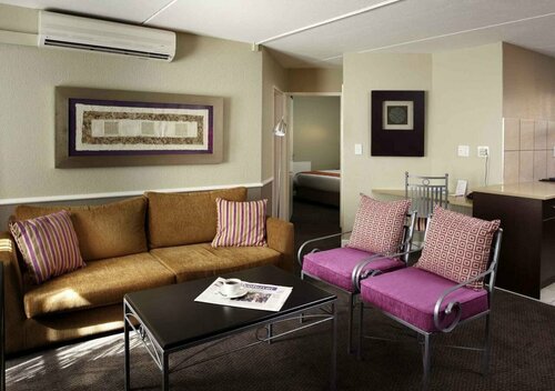 Mercure Hotel Bedfordview, Забронировать Отель Бедфордвью Йоханнесбург