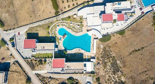 Отель Evita Resort, Забронировать Курортный отель Отели Фалираков с питанием, Пансион