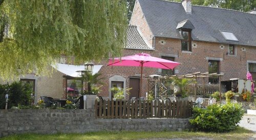 Hotel Restaurant La Ferme de Grambais, Забронировать Отель Нивель 