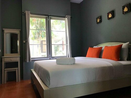 Floraville Phuket Resort, Забронировать Отель Мыанг Пху Кет остров Пхукет, рядом с Храм Чалонг