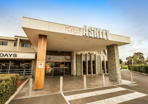 Nightcap at Ashley Hotel, Book Hotel Braybrook Melbourne