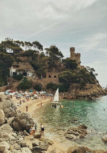 Sweet Lloret Suites - Smart Hotel, Забронировать Отель Льорет-де-Мар Коста-Брава, рядом с D'en Plaja Castle